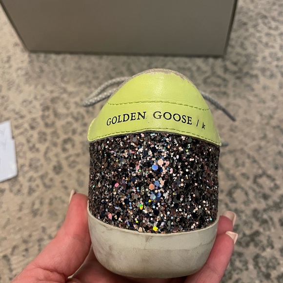 Authentic Golden Goose Sneakers - Picture 5 of 8